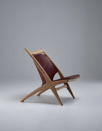 Krysset lounge chair