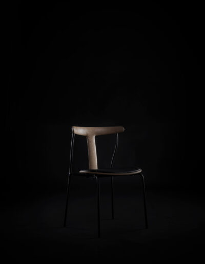 Era dining chair