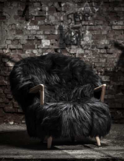 Fluffy lounge chair