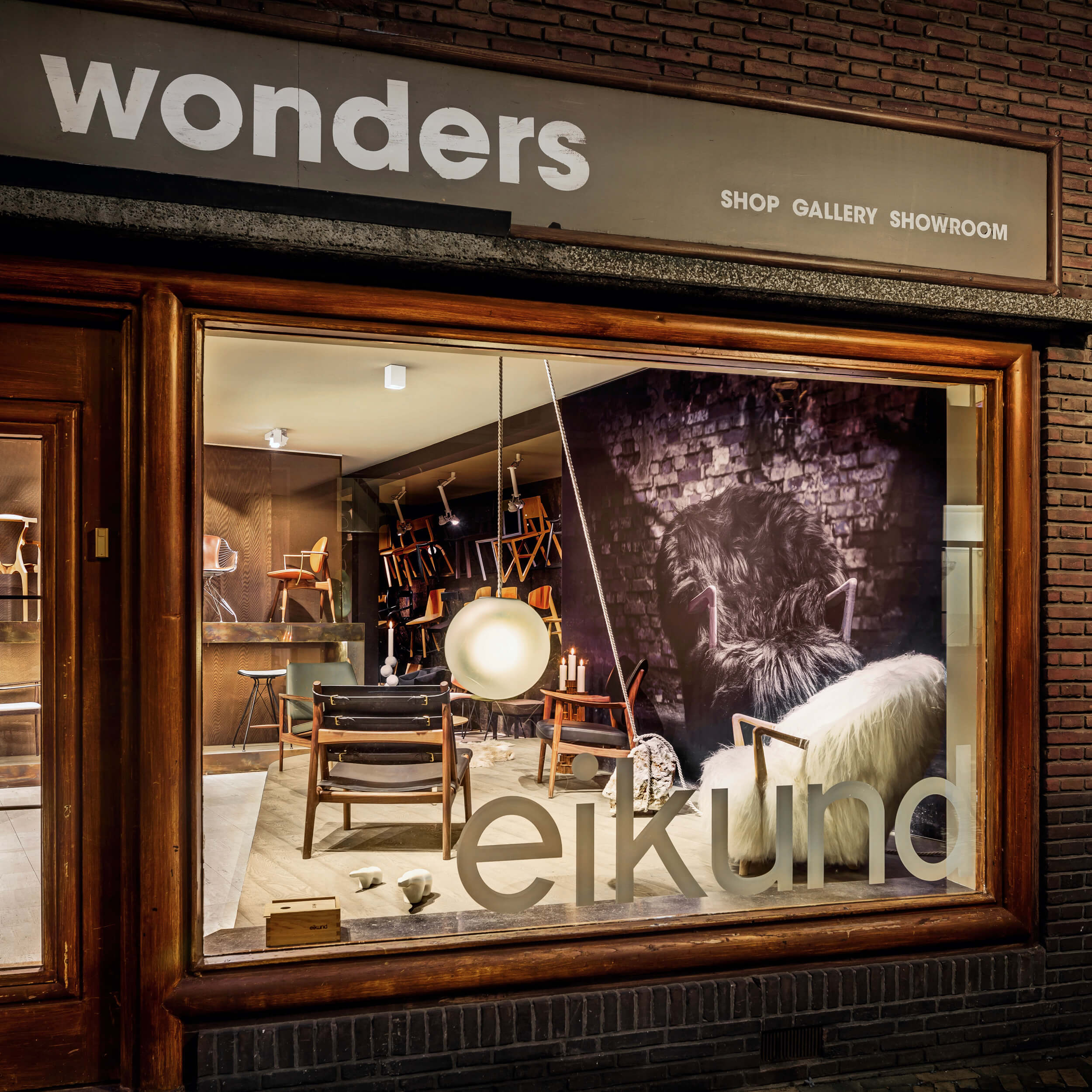 Eikund pop-up shop in Utrecht Eikund - Villa Grung - Hunter chair