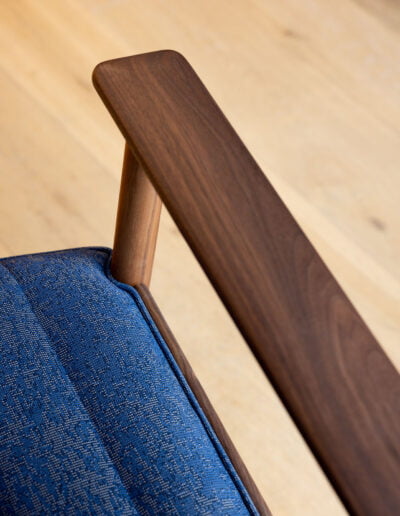 Ry dining chair